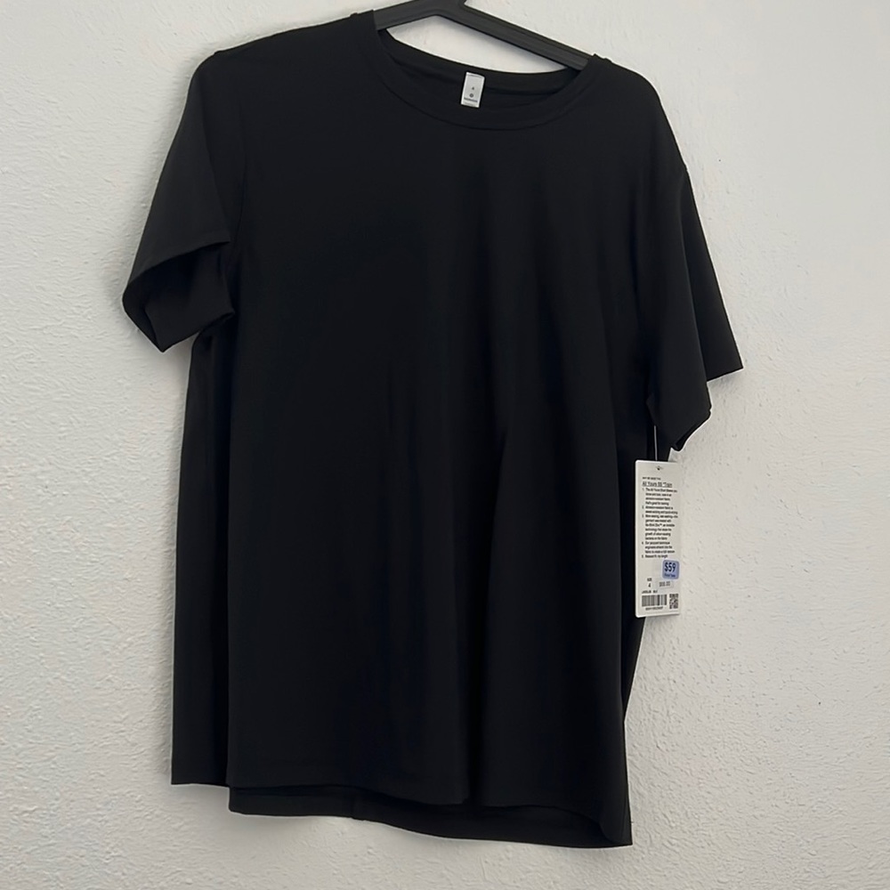 Nwt all yours ss train lululemon shirt size 4